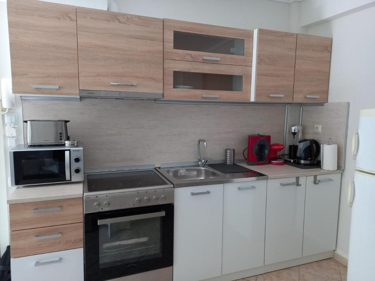 Peramos Apartments Néa Péramos Esterno foto
